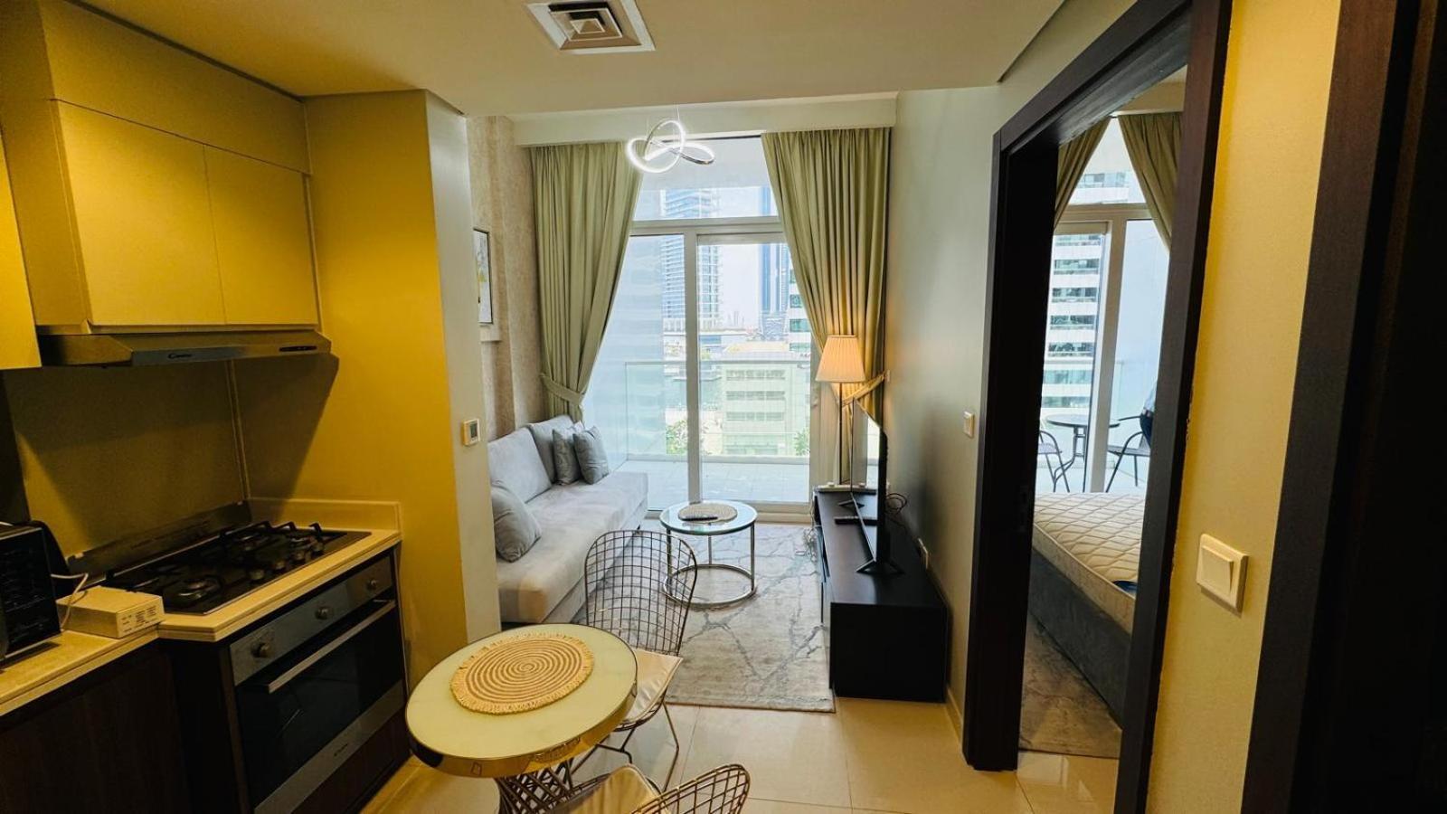 Beautiful In Damac Reva With Balcony In A Vibrant Area Of Central Downtown Apartment *