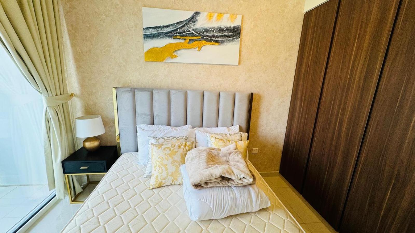 Beautiful In Damac Reva With Balcony In A Vibrant Area Of Central Downtown * Dubai